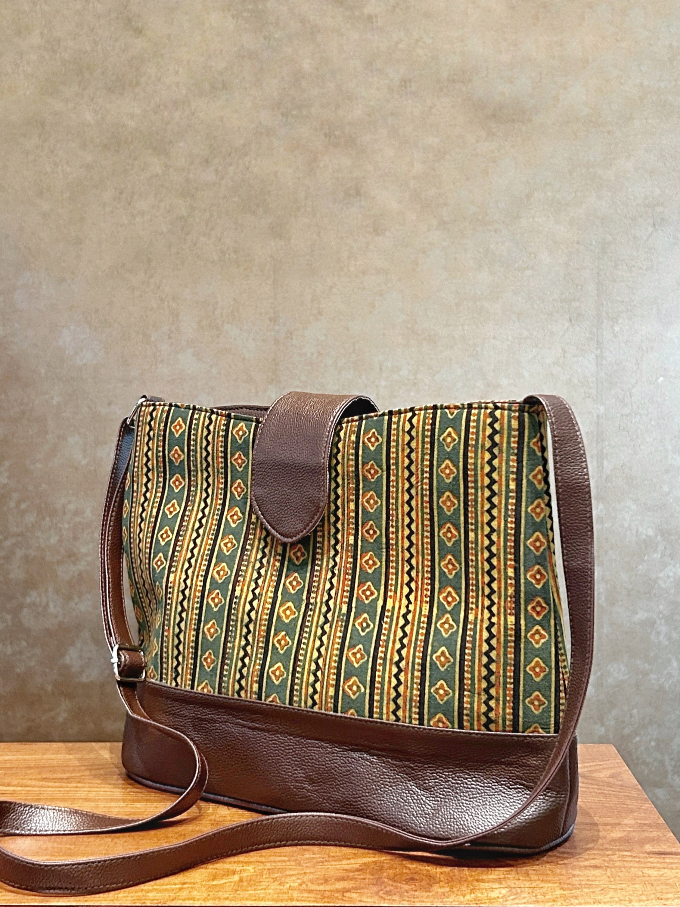 Leather 2 Compartment Bag - Green