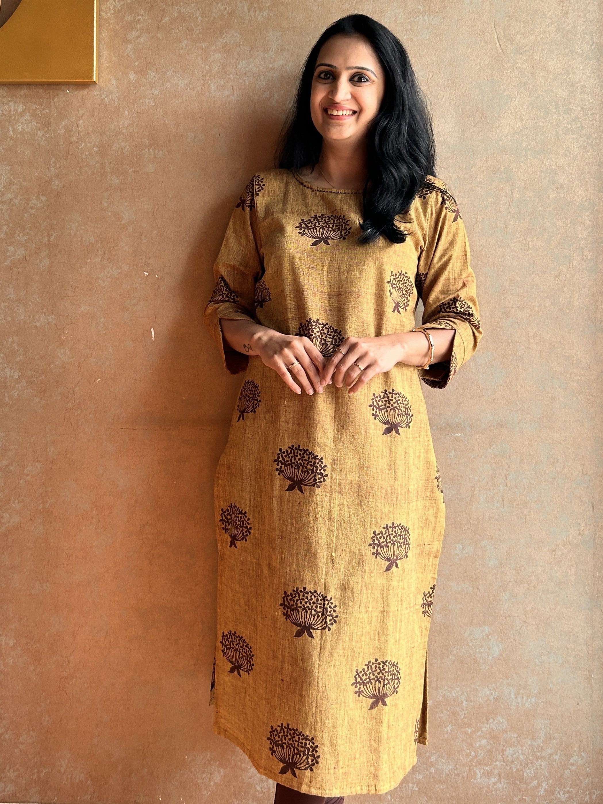 Bahaar - Organic Cotton Woman's Kurta - Brown