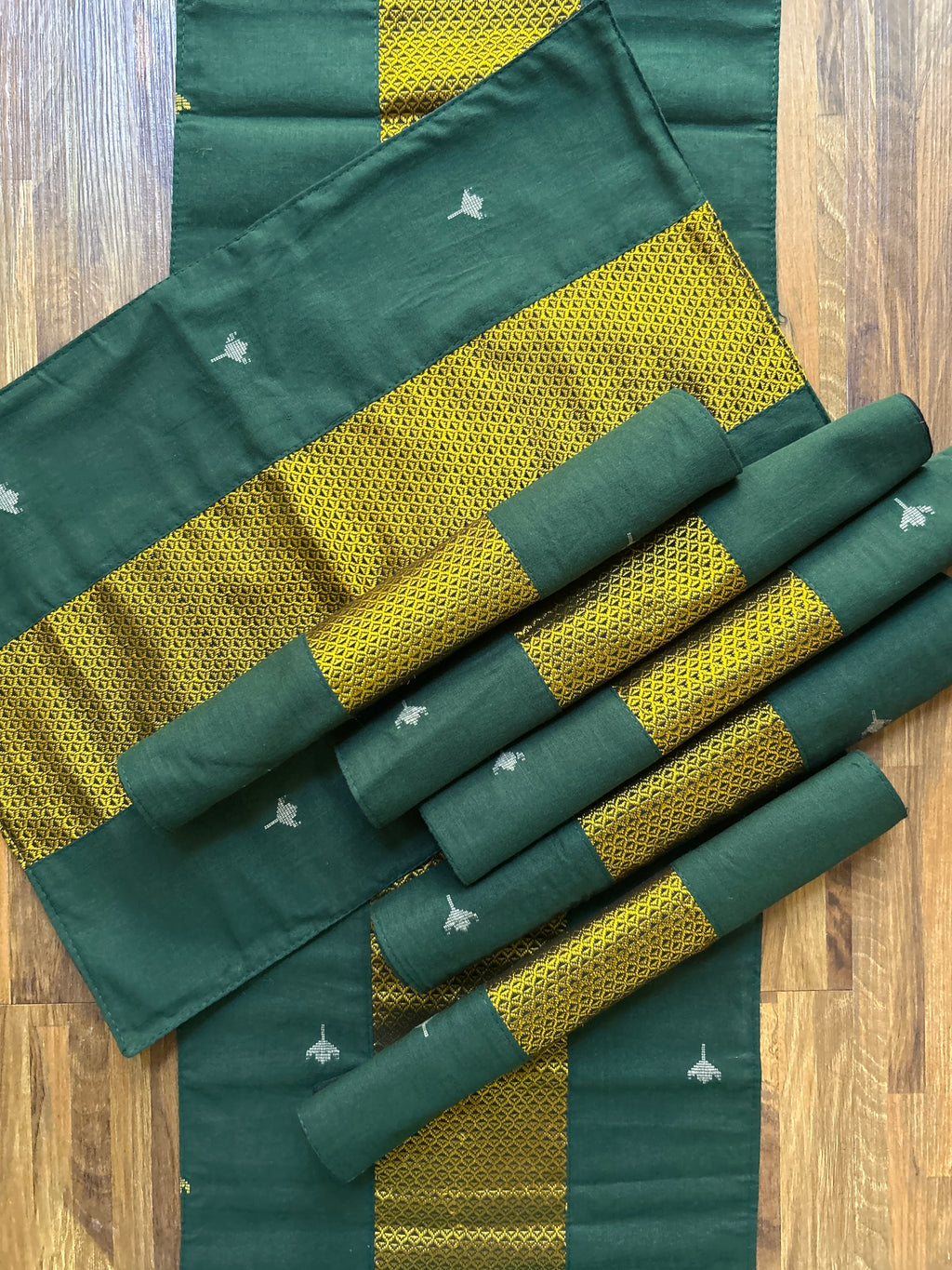 Table Mat & Table Runner Set - Green & Yellow Khun