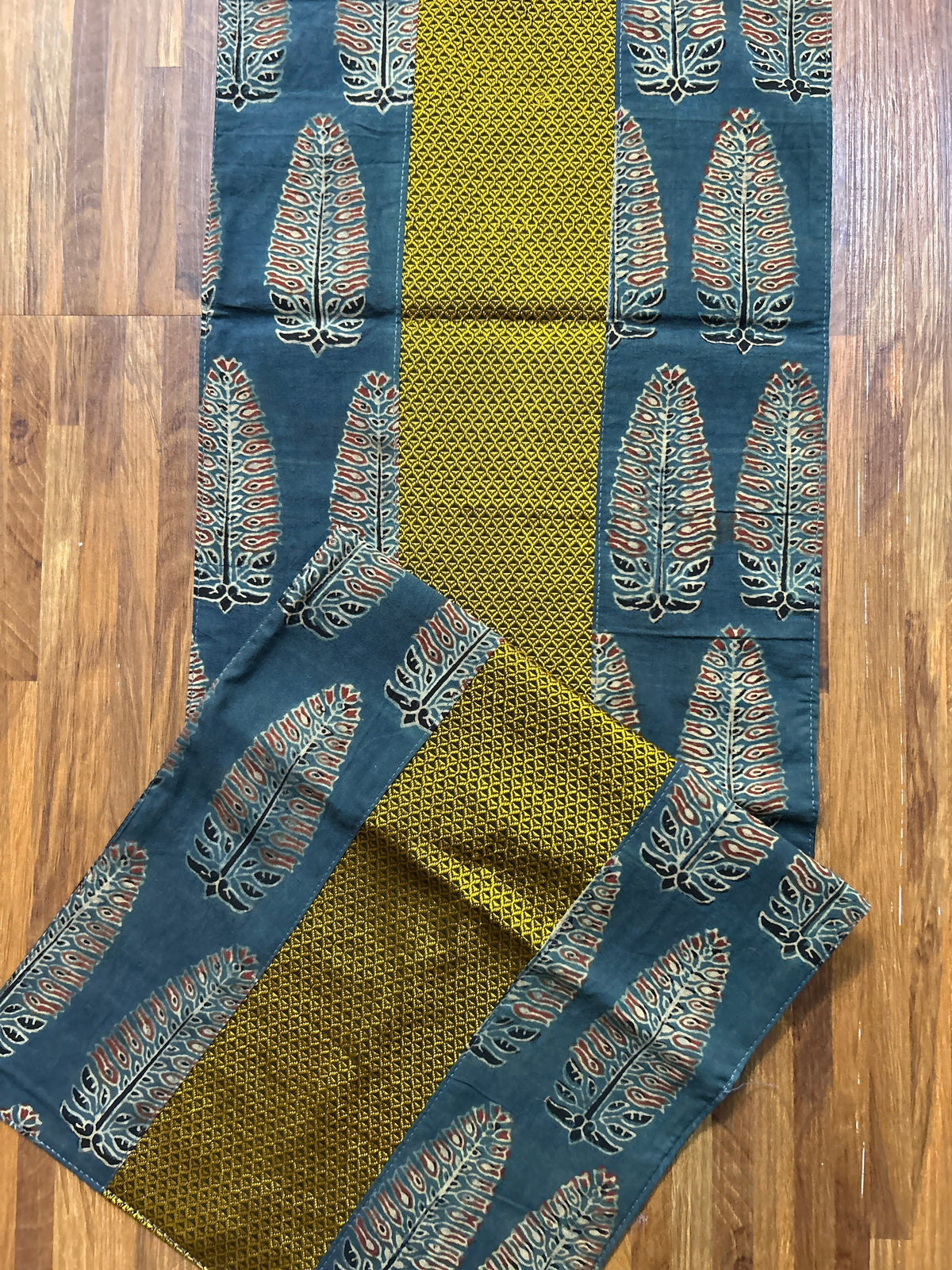 Table Runner