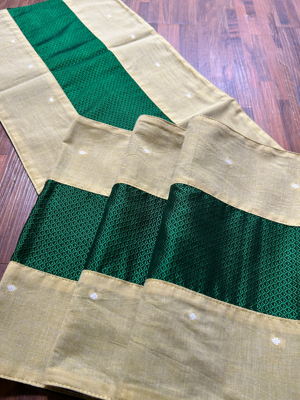 Falling Table Runner - Cream and Green Khun