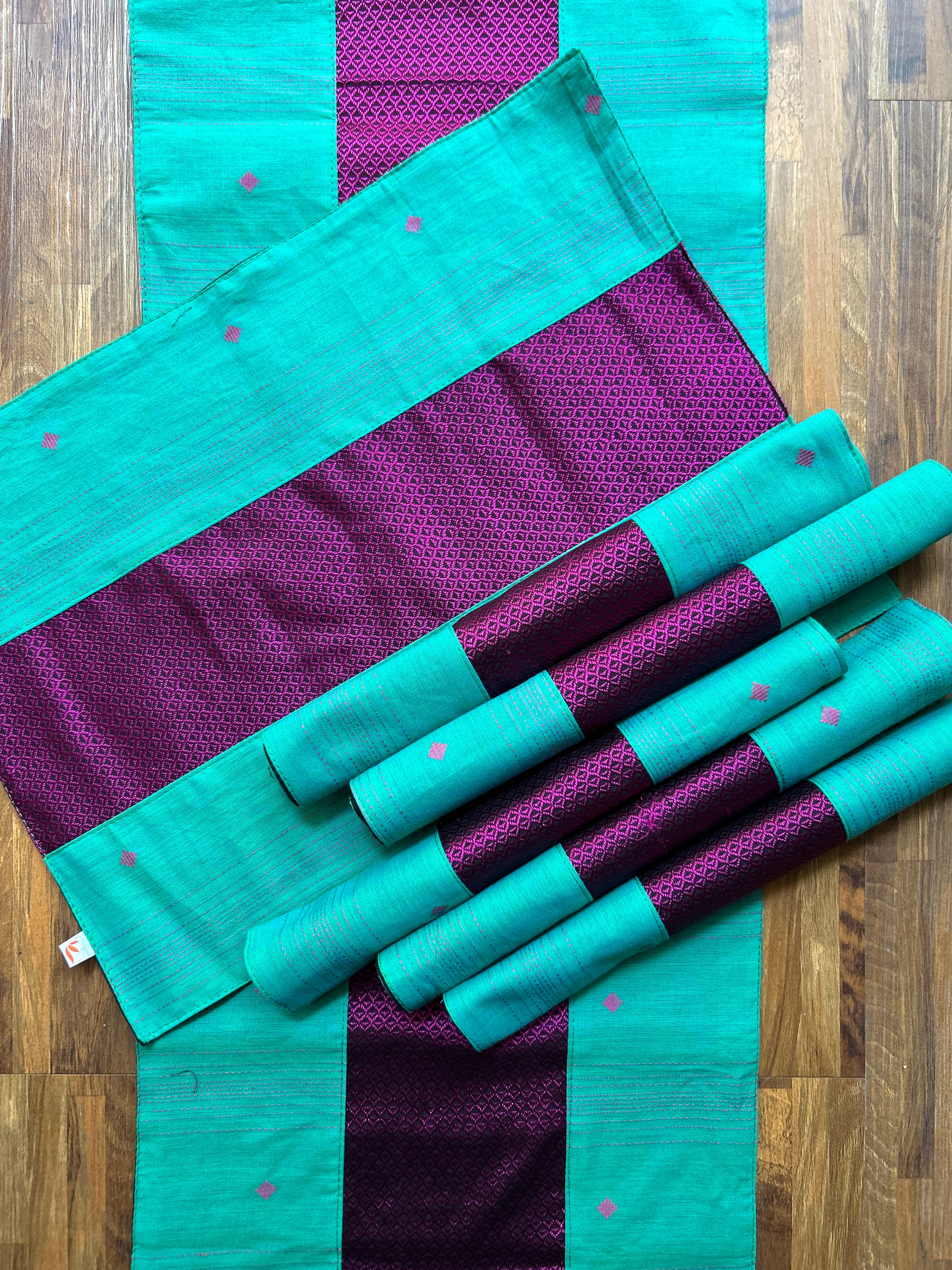 Table Mat & Table Runner Set - Green & Pink Khun