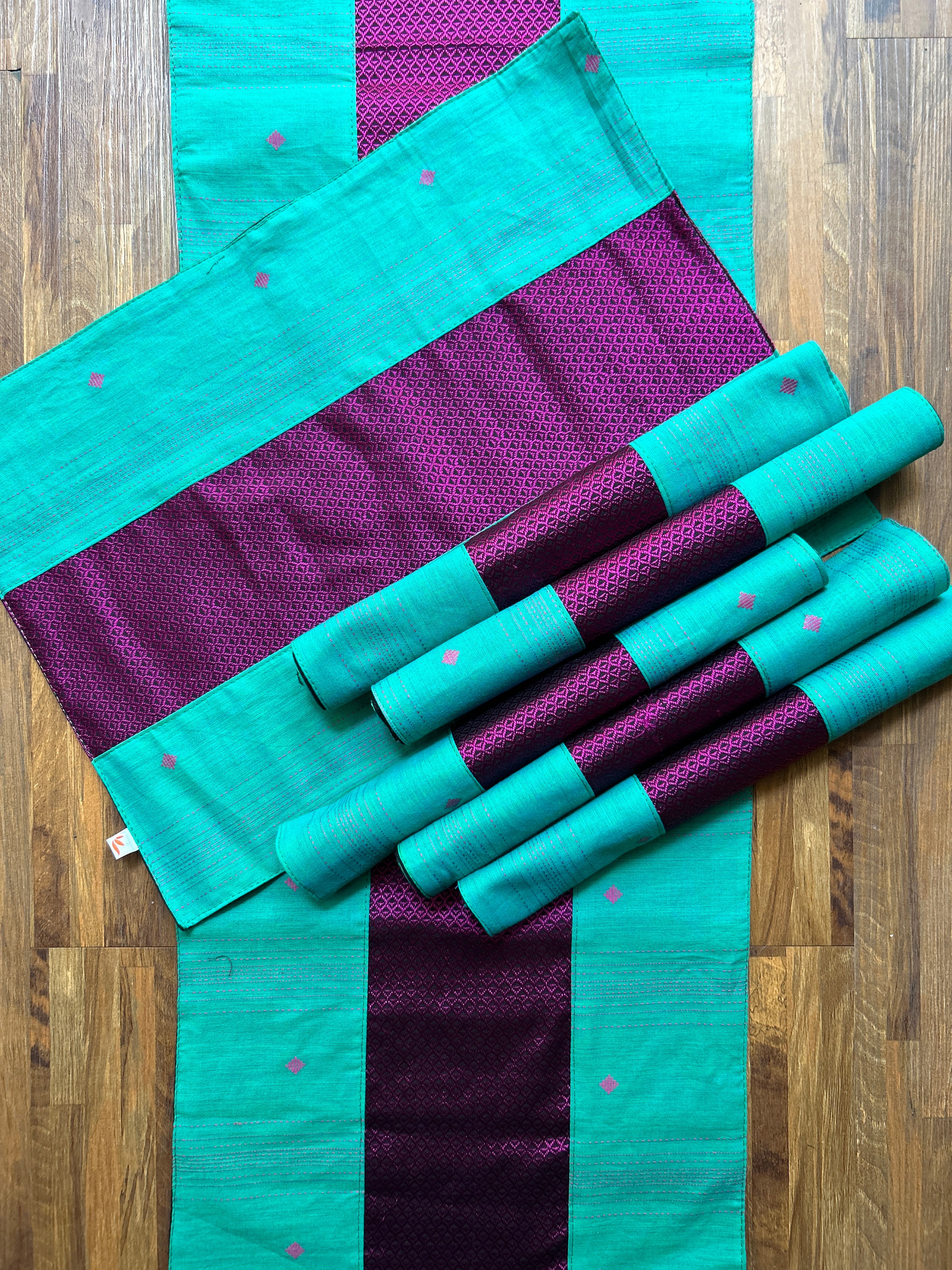 Table Mat & Table Runner Set - Green & Pink Khun