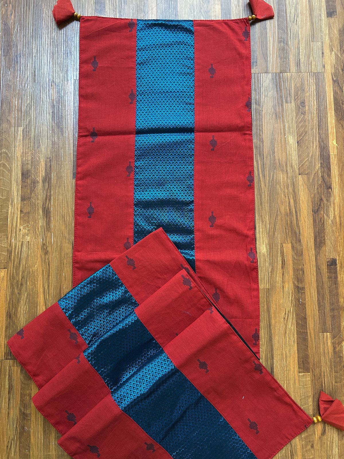 Falling Table Runner - Red and Blue Khun
