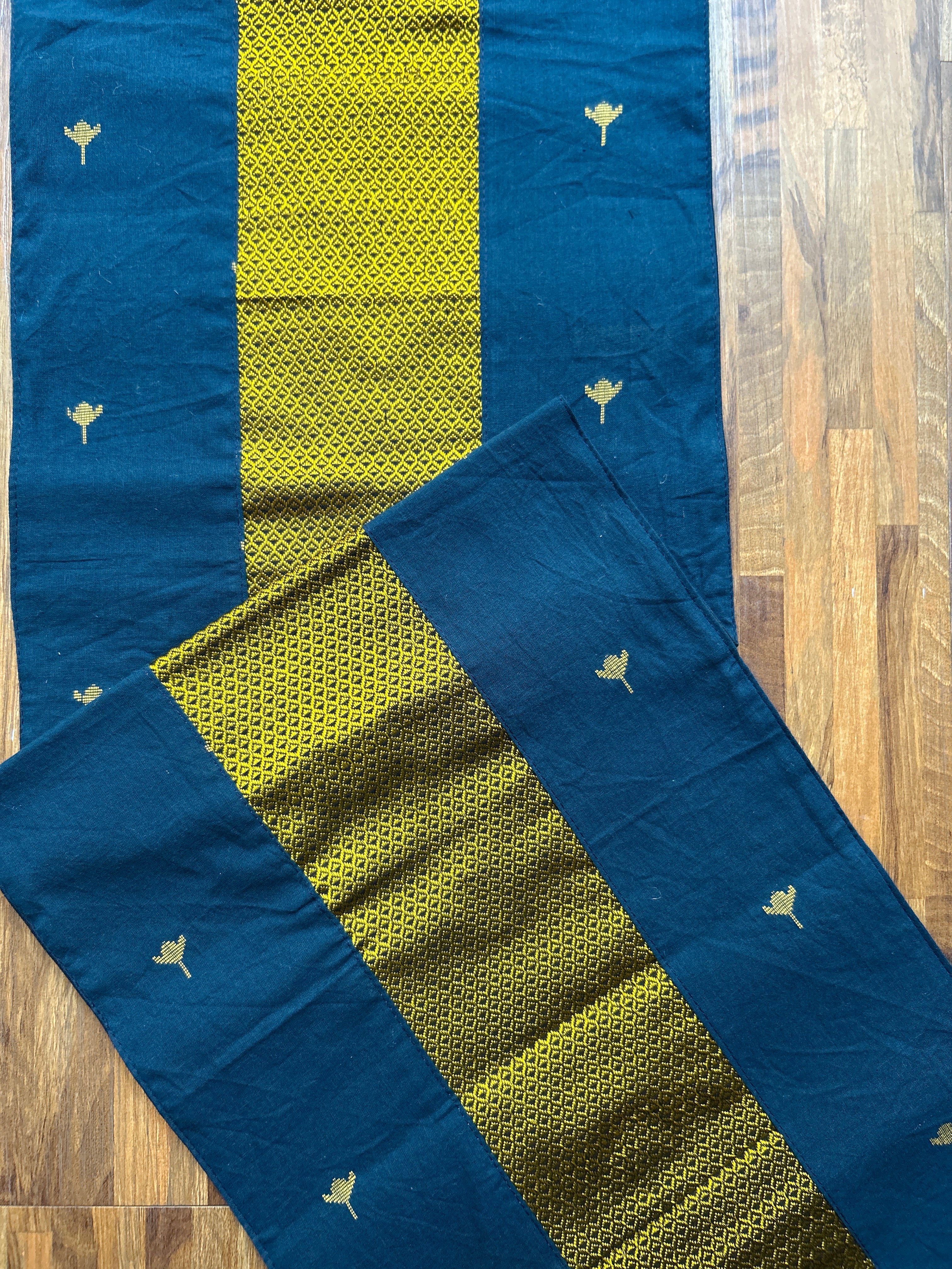 Table Mat & Table Runner Set - Green & Yellow Khun