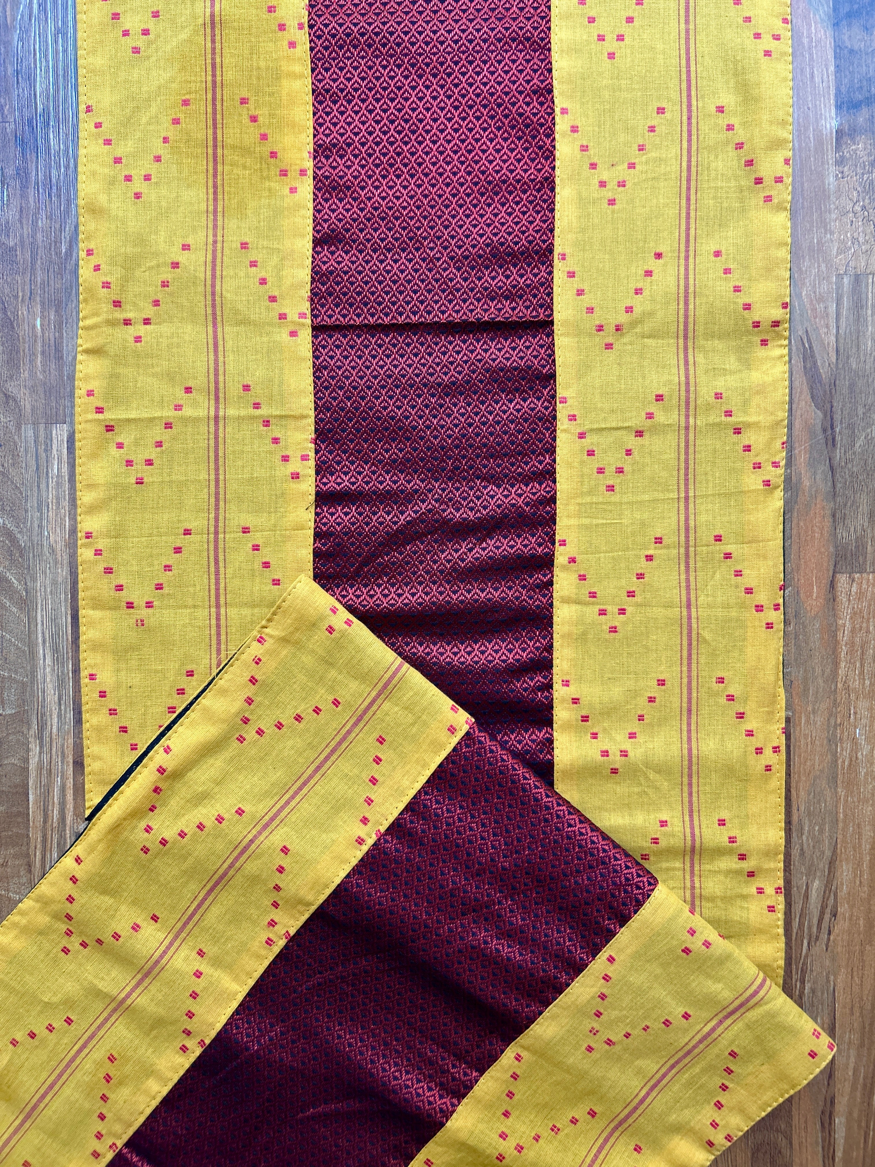 Table Mat & Table Runner Set - Yellow & Maroon Khun