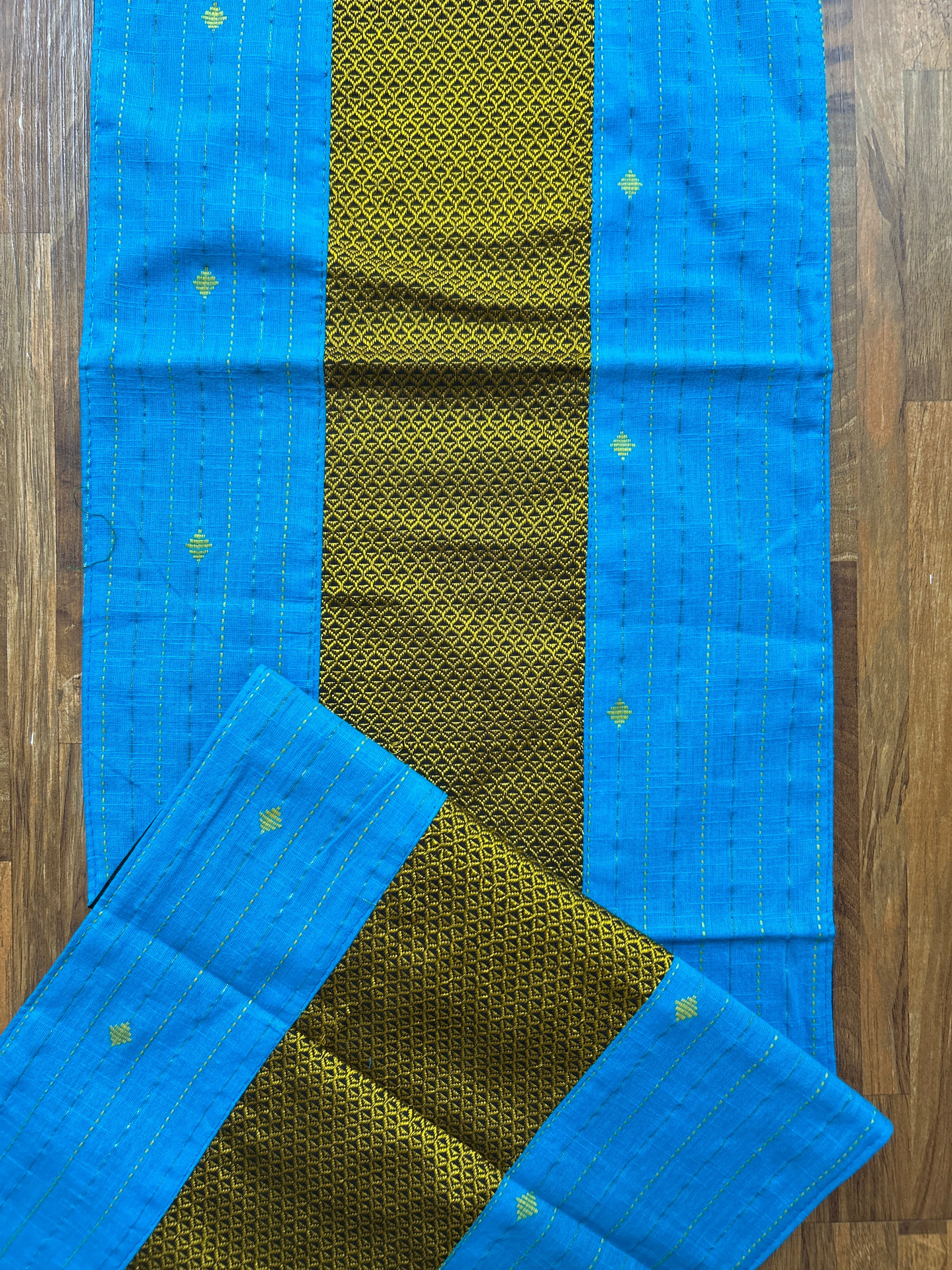 Table Runner & Tea Coaster Set