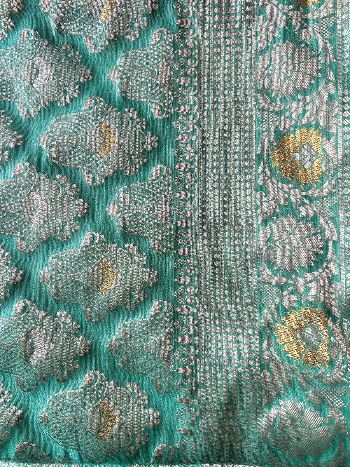 Malai Silk Saree - Pista Green