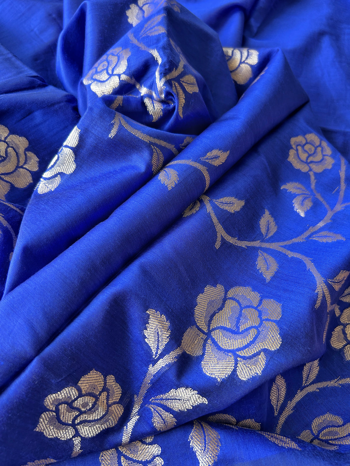 Rose Border Soft Silk Saree - Royal Blue