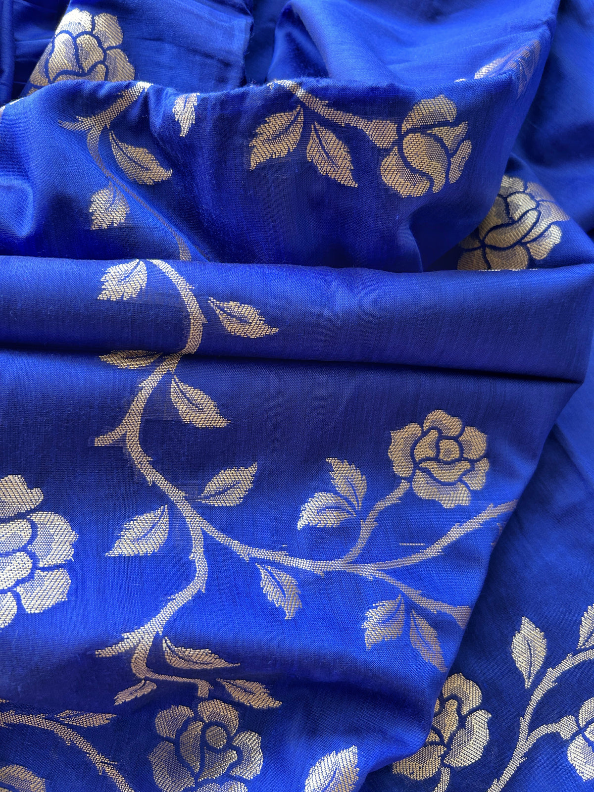Rose Border Soft Silk Saree - Royal Blue
