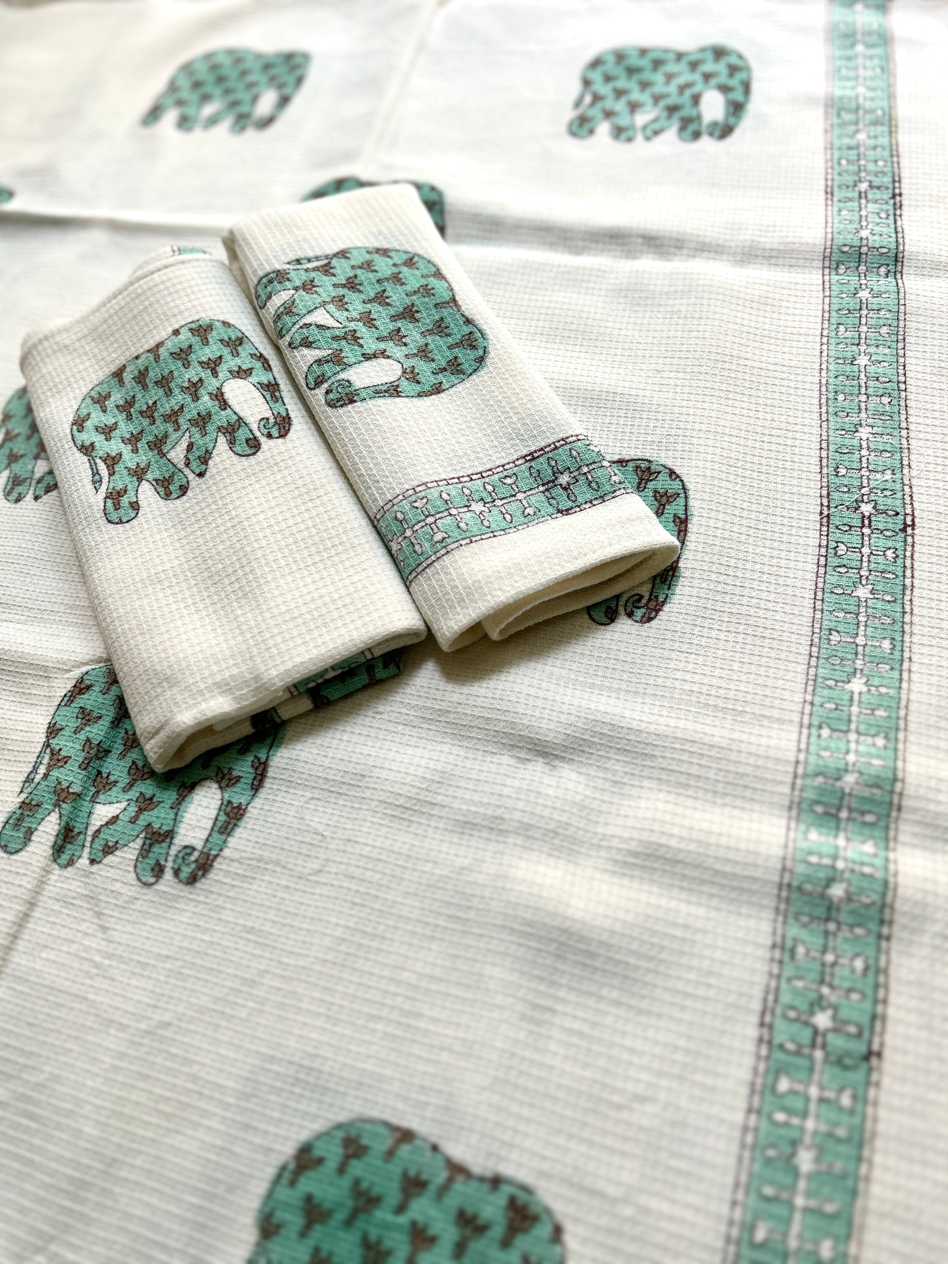 Waffle Bath Towel & Hand Towel Set