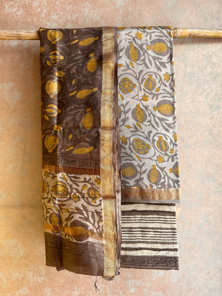 Golden Maheshwari unstiched dress material with silk dupatta - Naarangi -  3441143