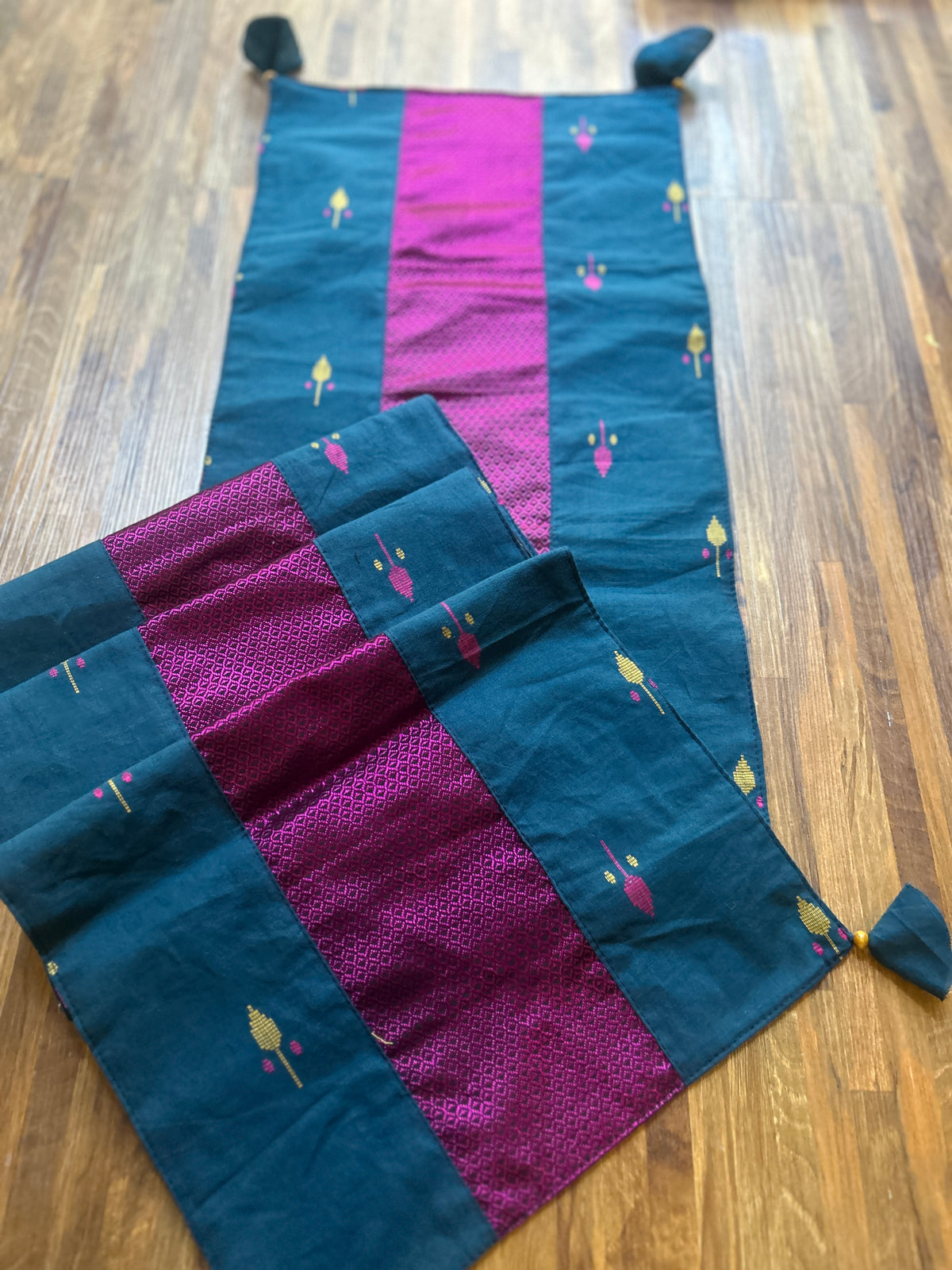 Falling Table Runner - Navy Blue + Pink Khun