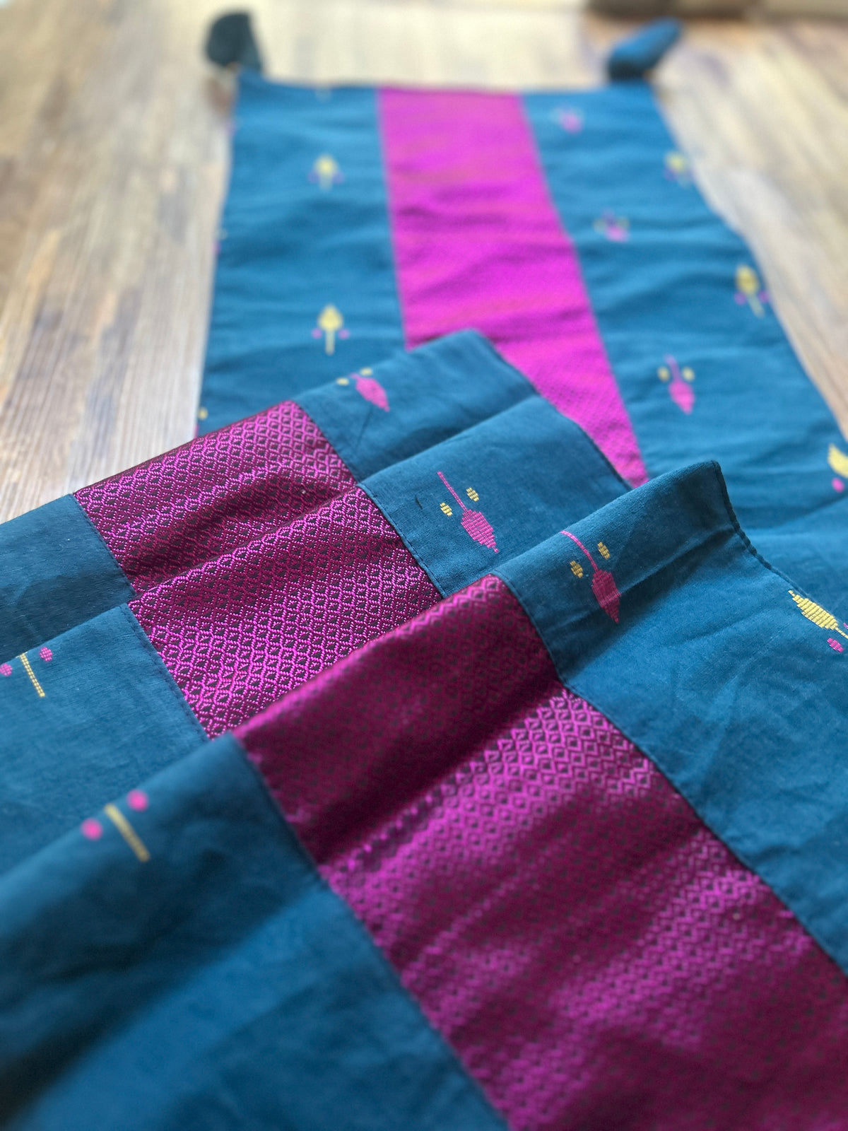 Falling Table Runner - Navy Blue + Pink Khun