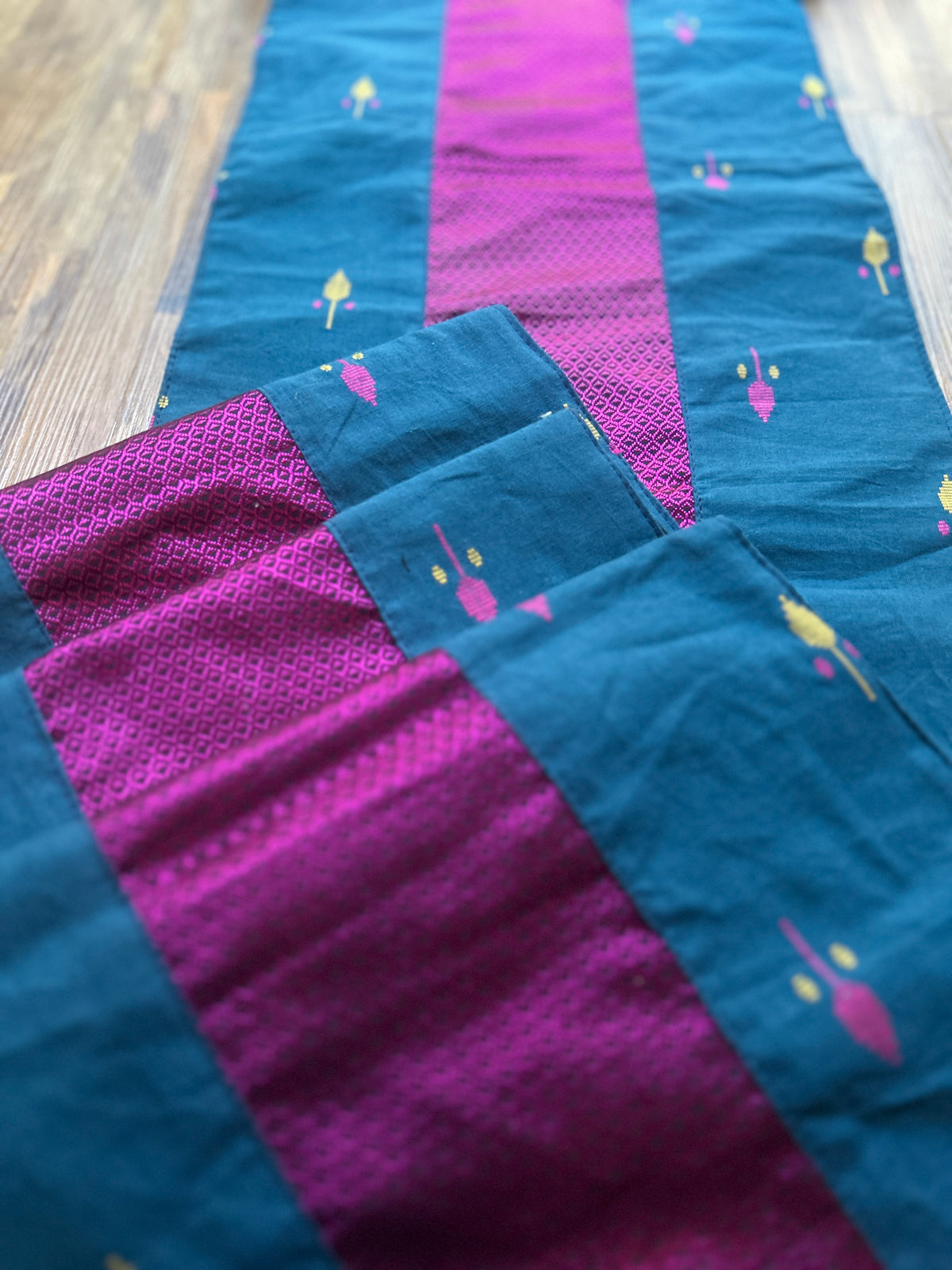 Falling Table Runner - Navy Blue + Pink Khun