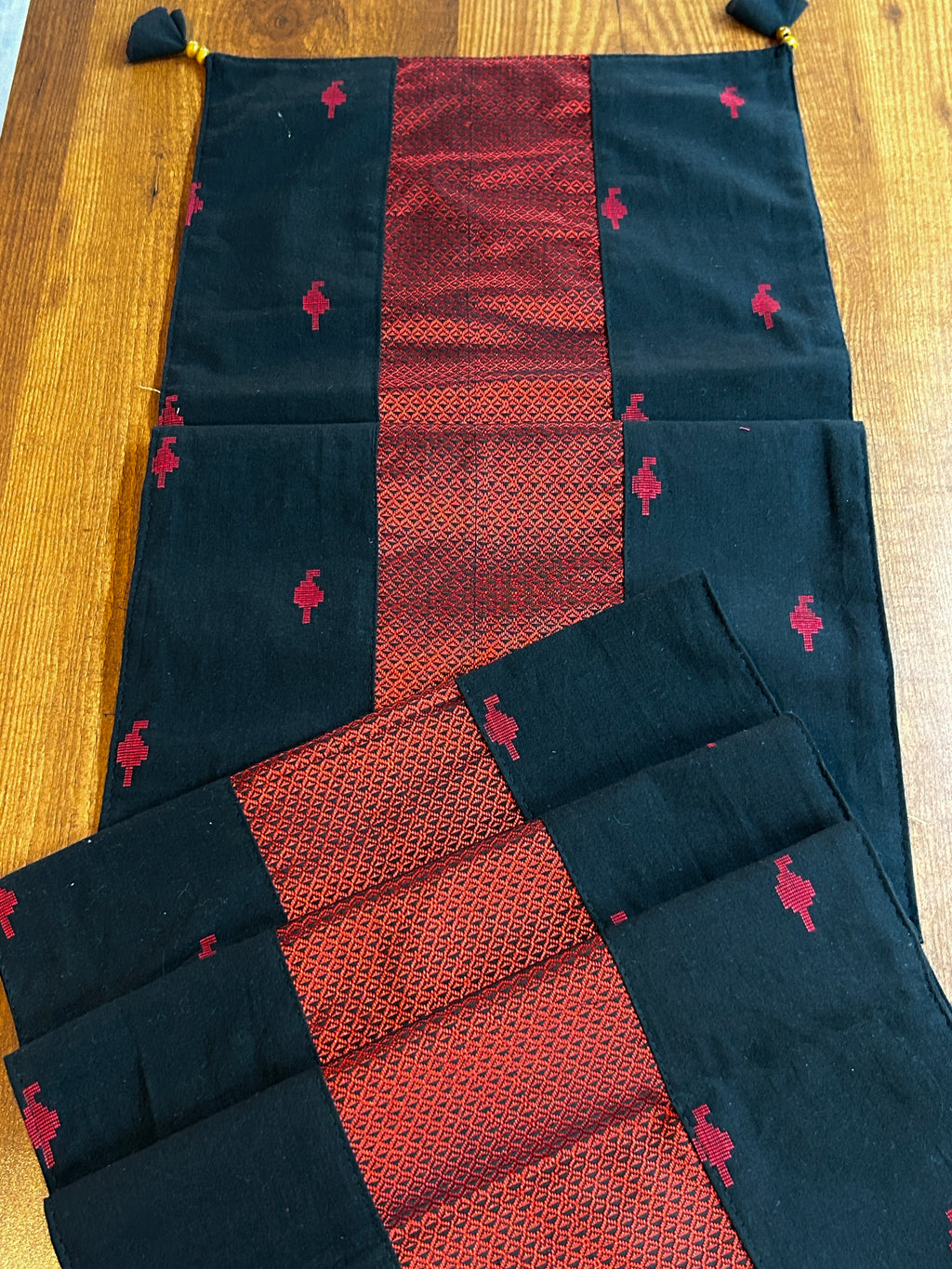 Falling Table Runner - Black + Maroon Khun