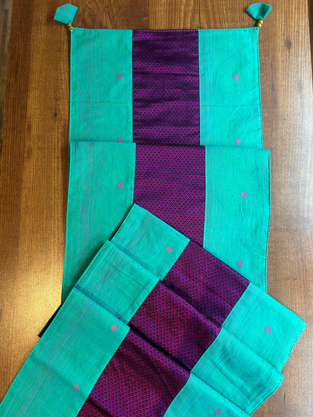 Falling Table Runner -Green + Pink Khun