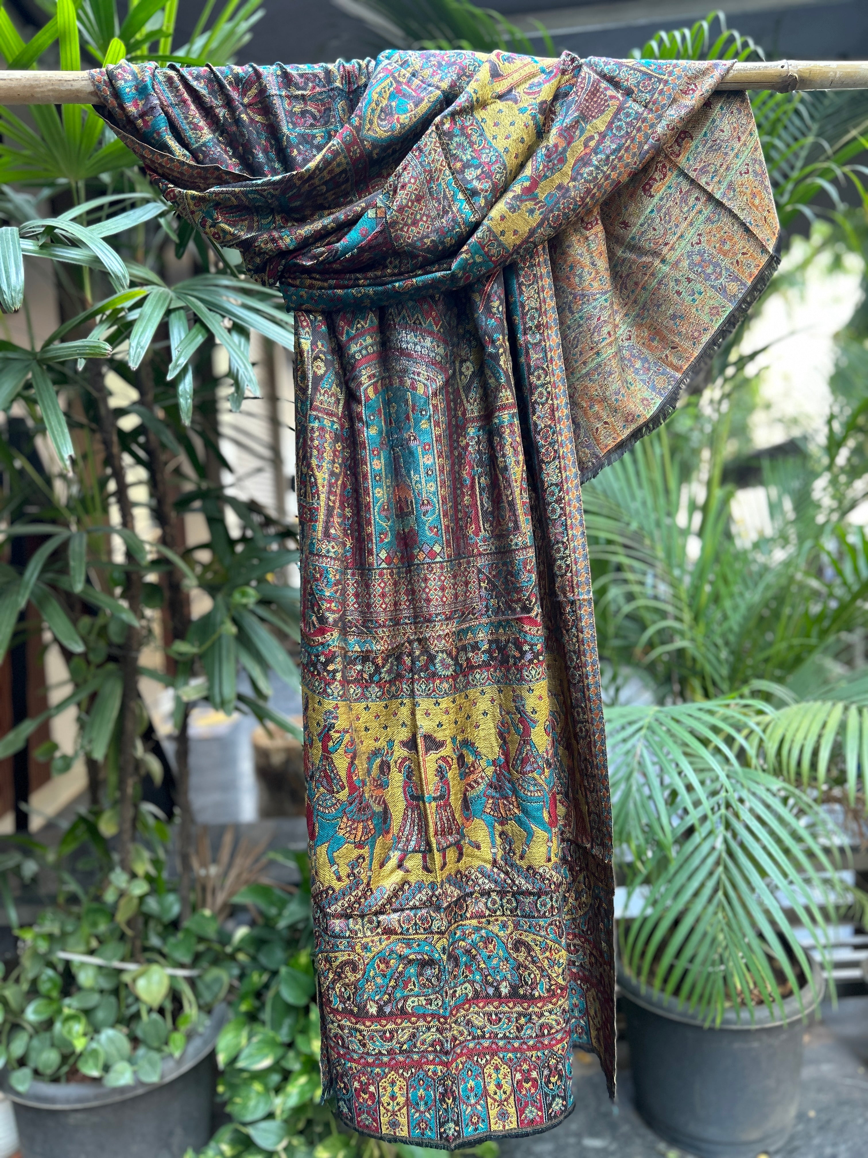 Kashmiri Stole-cum-Shawl