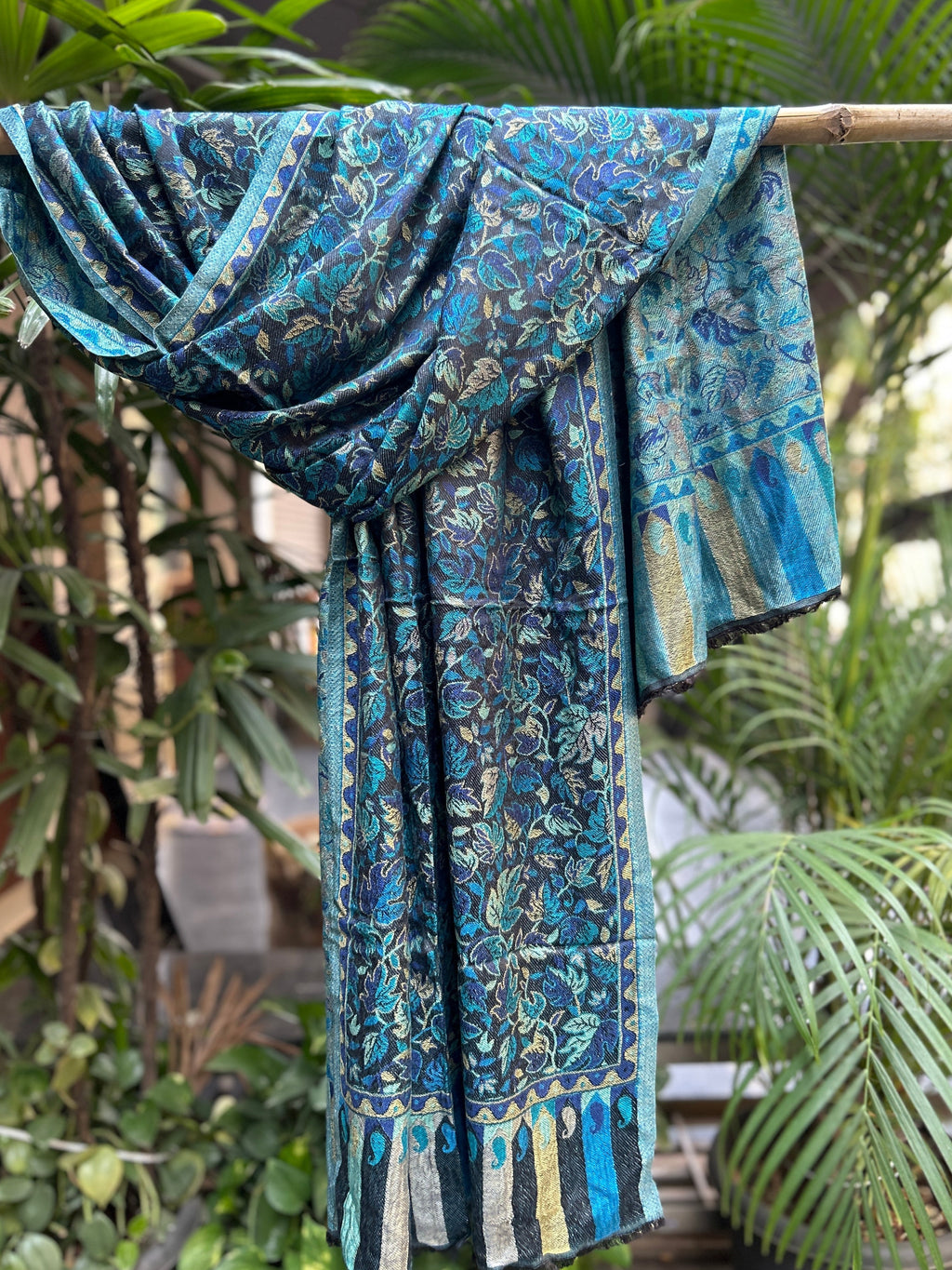 Kashmiri Stole-cum-Shawl