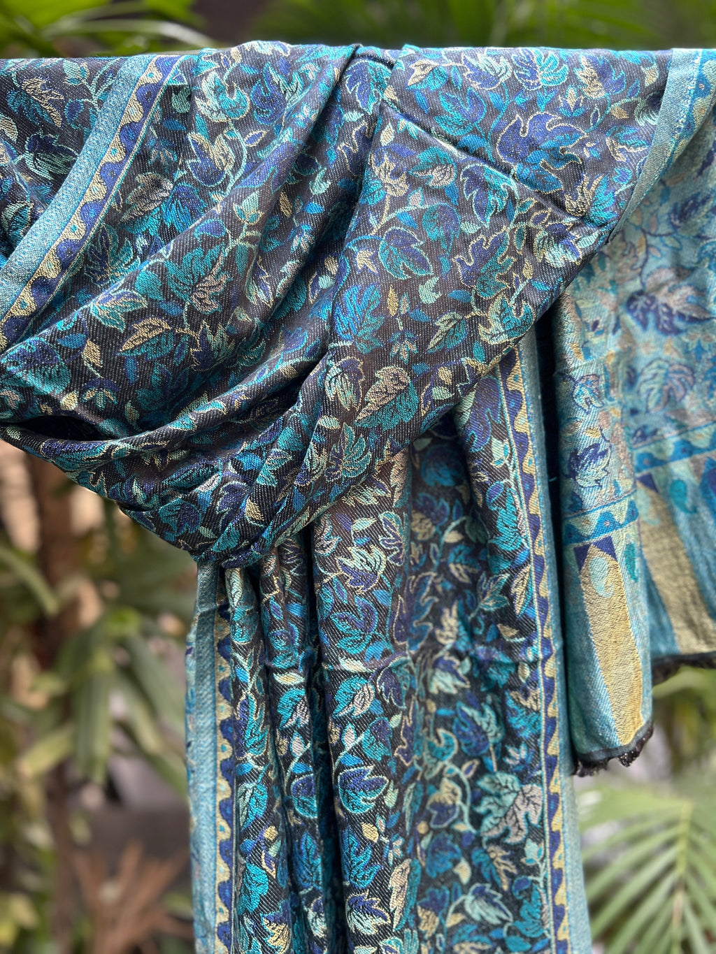 Kashmiri Stole-cum-Shawl