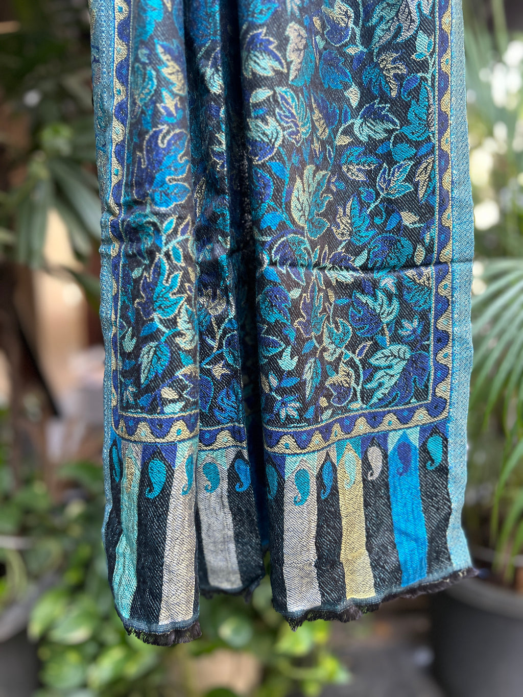 Kashmiri Stole-cum-Shawl