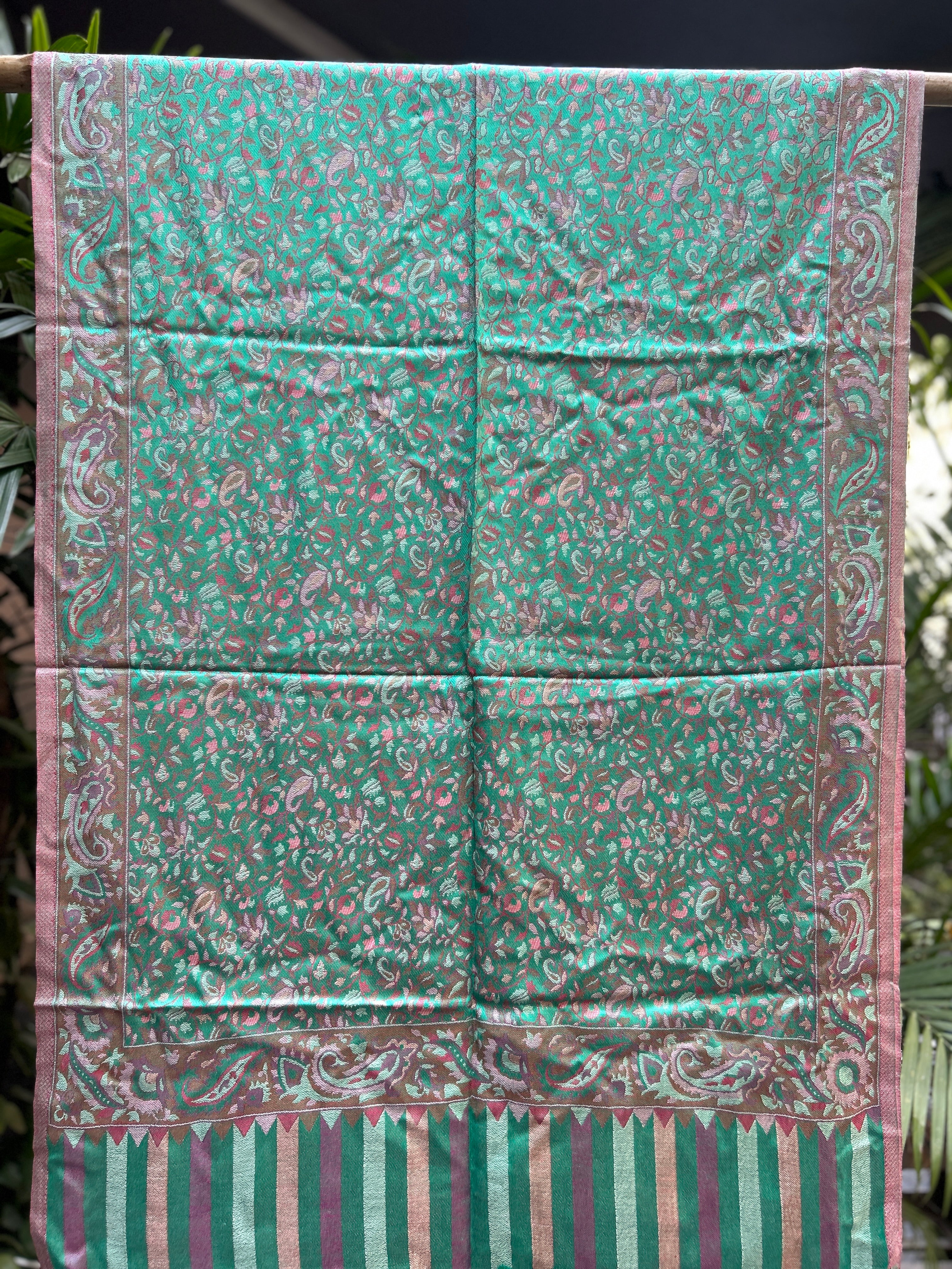 Kashmiri Stole-cum-Shawl