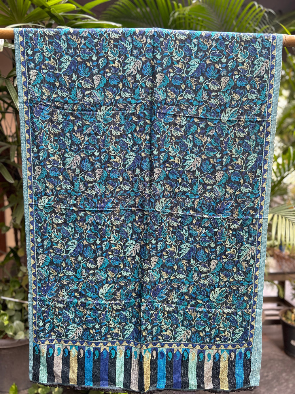 Kashmiri Stole-cum-Shawl