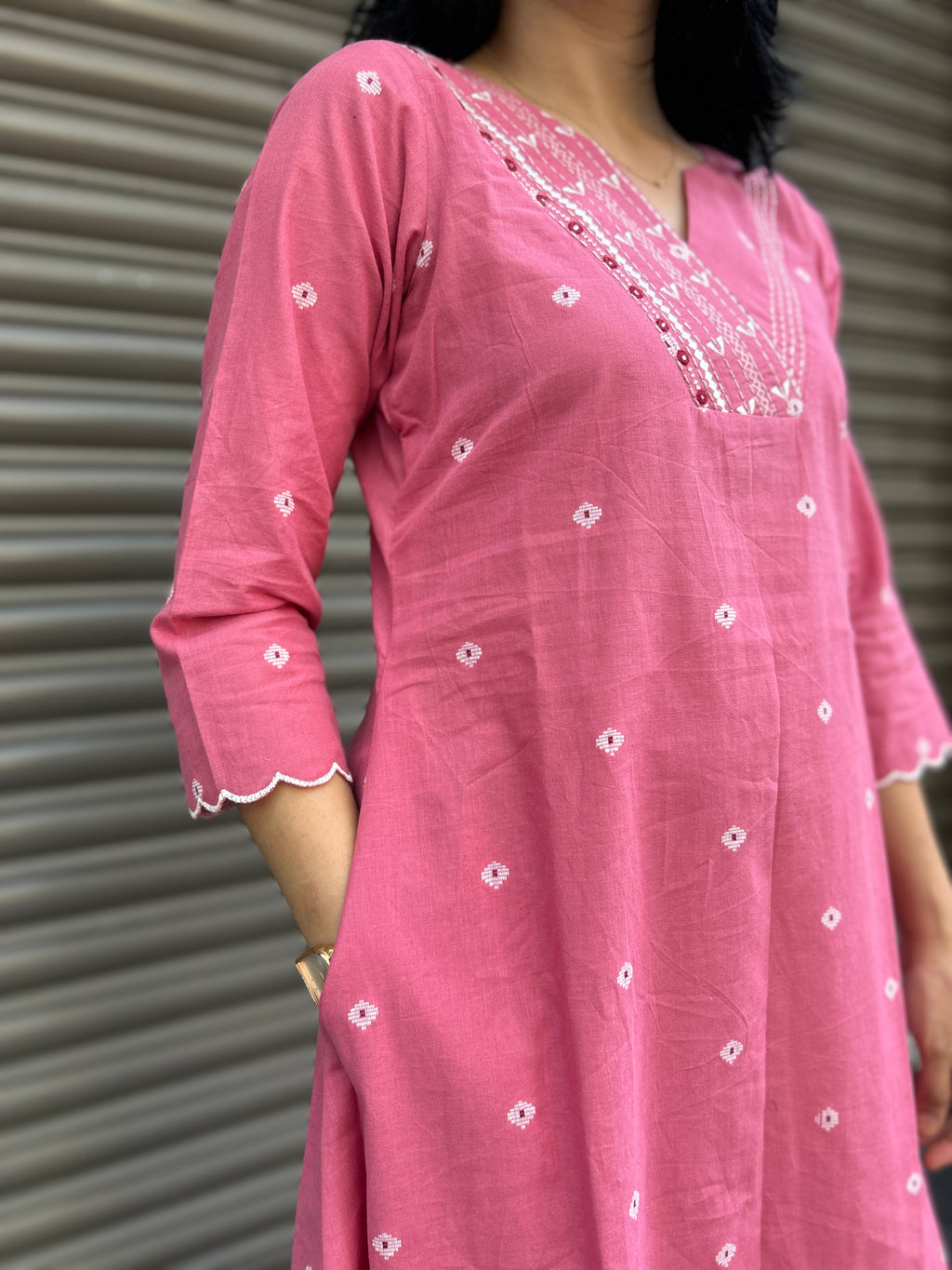 Woman's Casual Dress - Pink