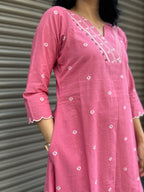 Woman's Casual Dress - Pink