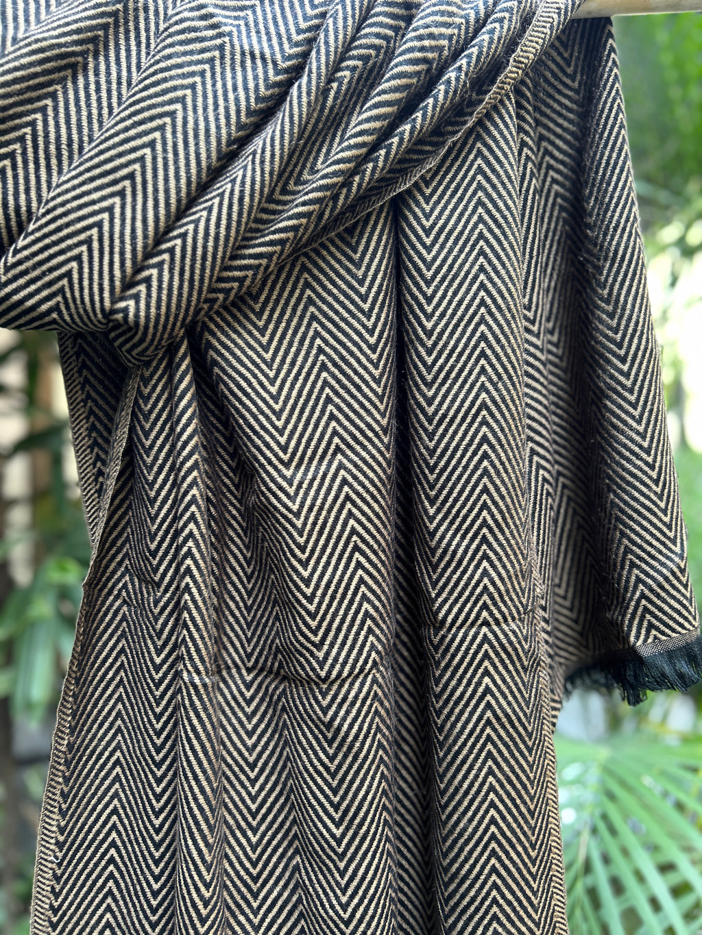 Kashmiri Stole-cum-Shawl