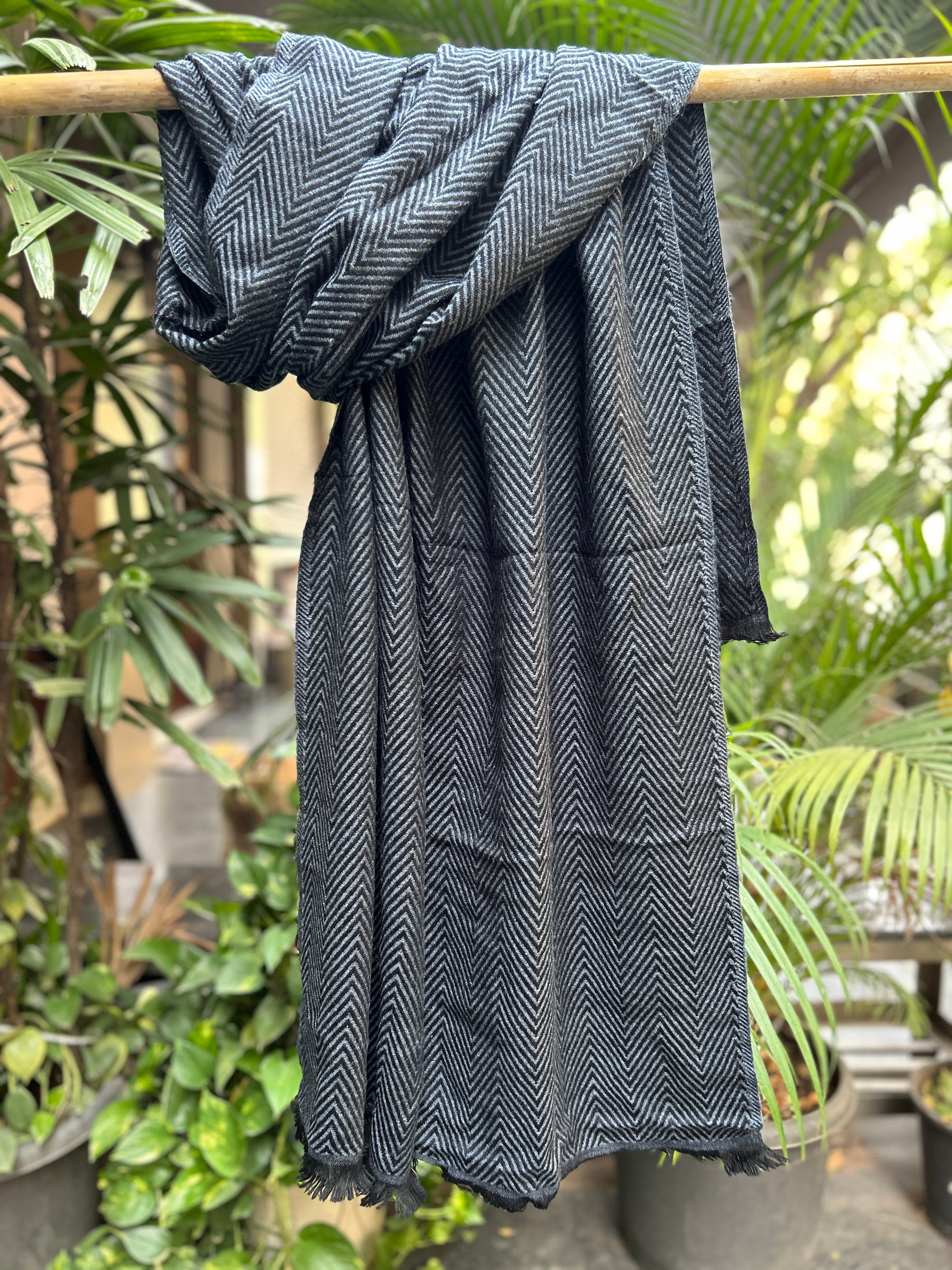 Kashmiri Stole-cum-Shawl