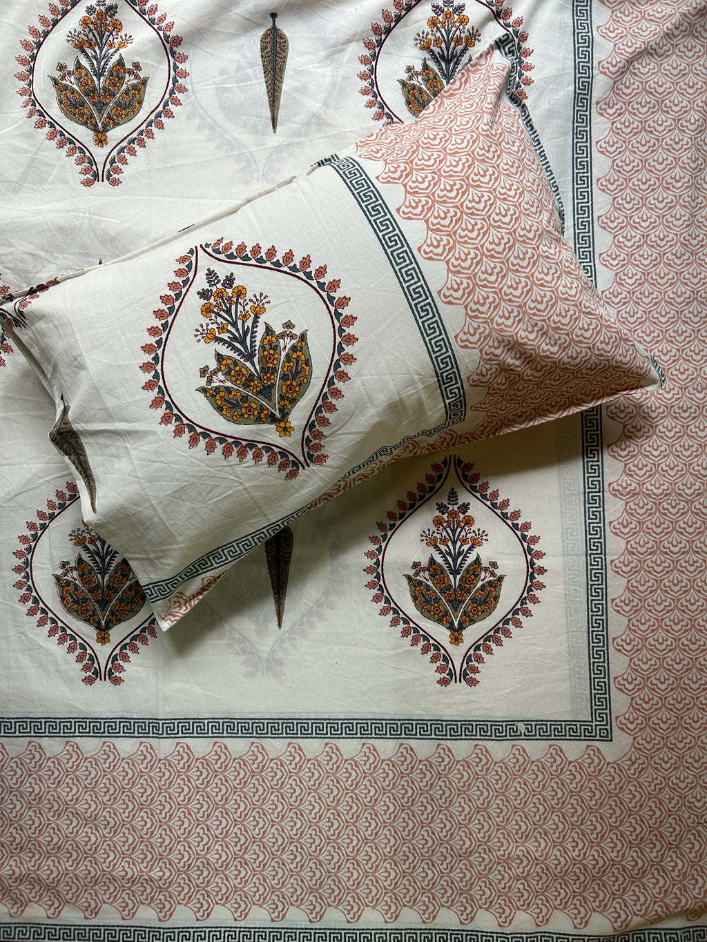 Baagh Superking Bedsheet - Peach & Grey