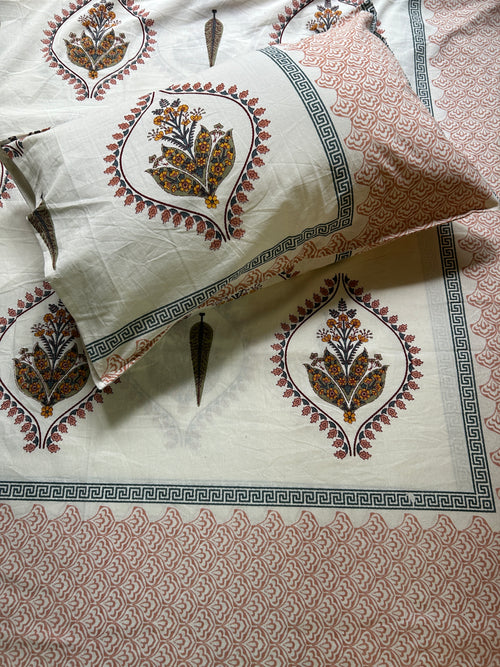 Baagh Superking Bedsheet - Peach & Grey