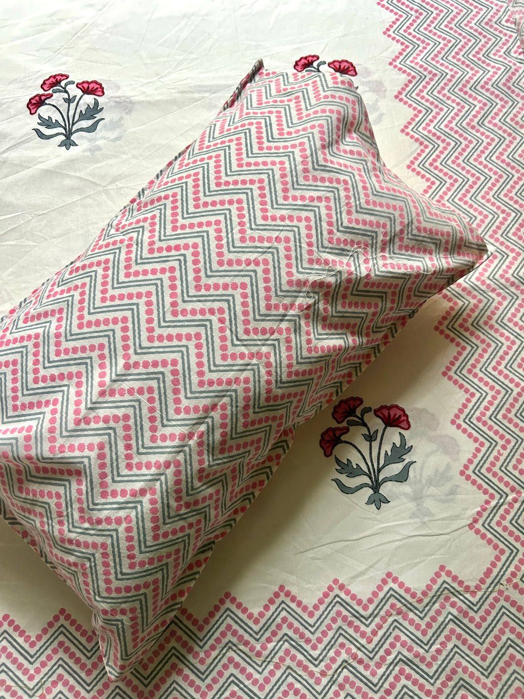 Baagh Superking Bedsheet - Pink