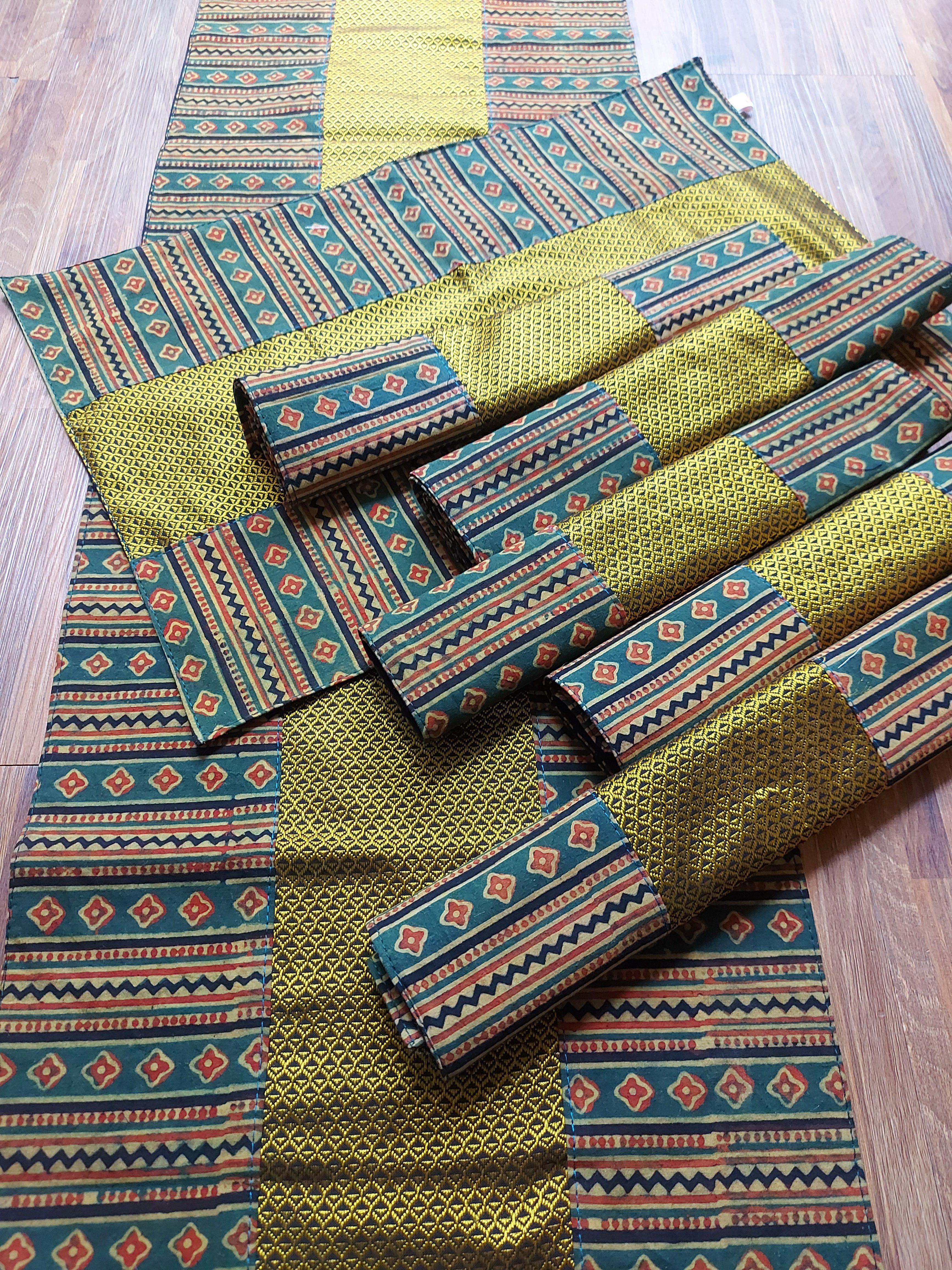 Table Mat & Table Runner Set - Green + Yellow Khun