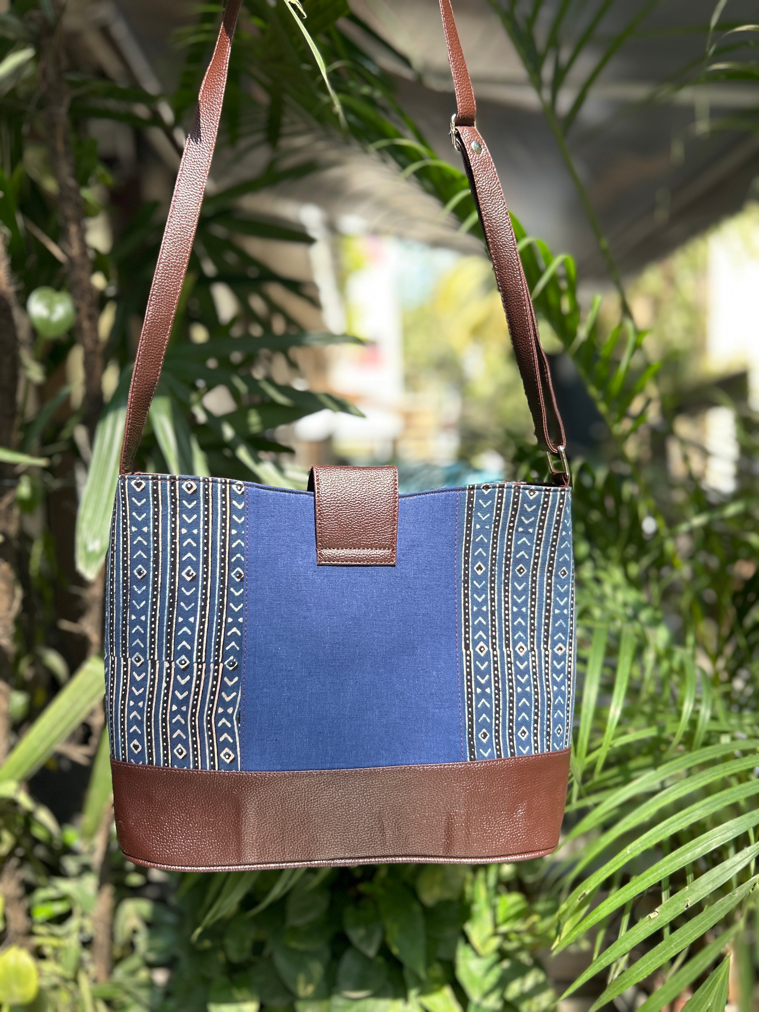 Leather 2 Compartment Bag - Blue