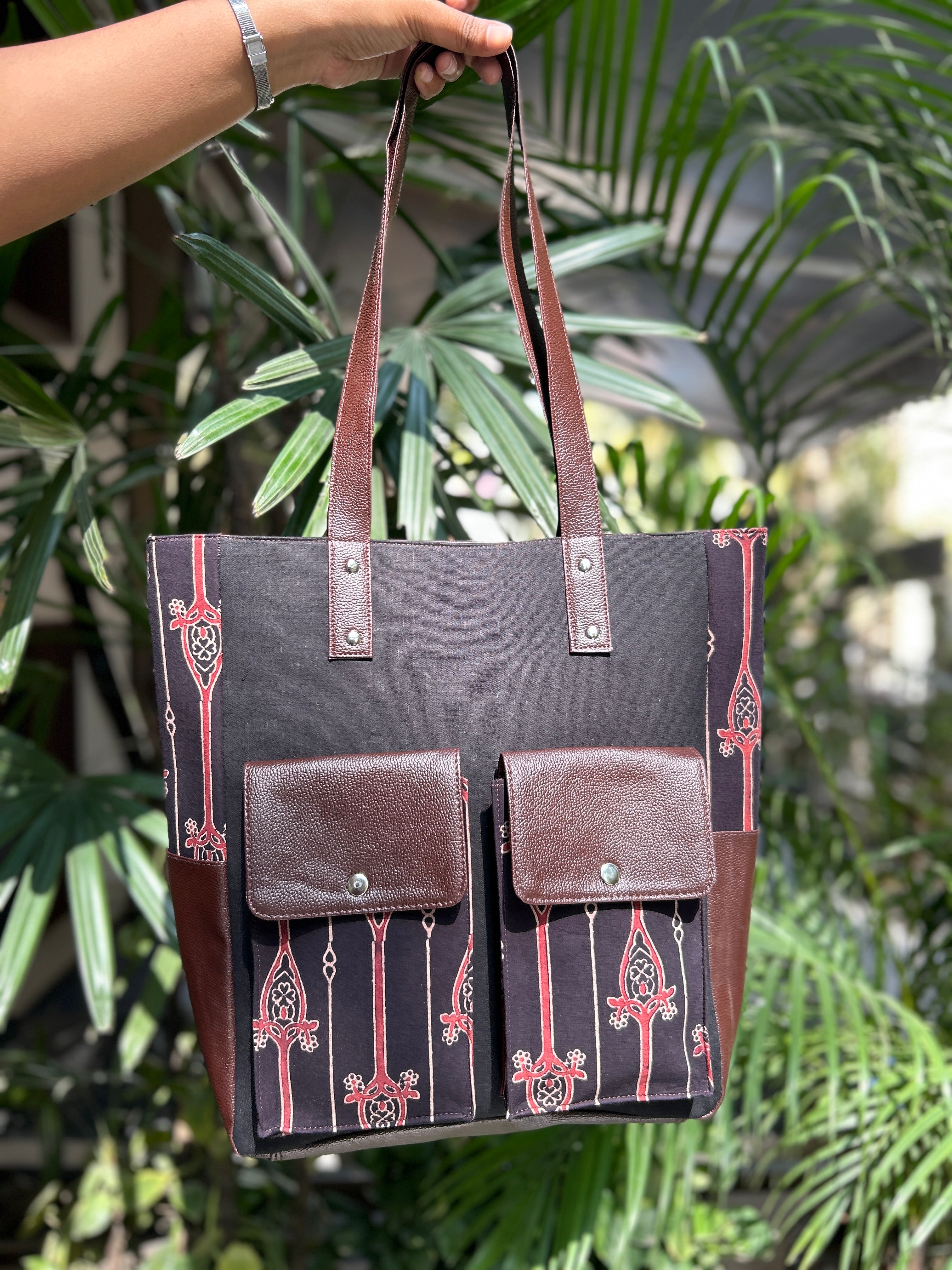 Leather Tote Bag - Black