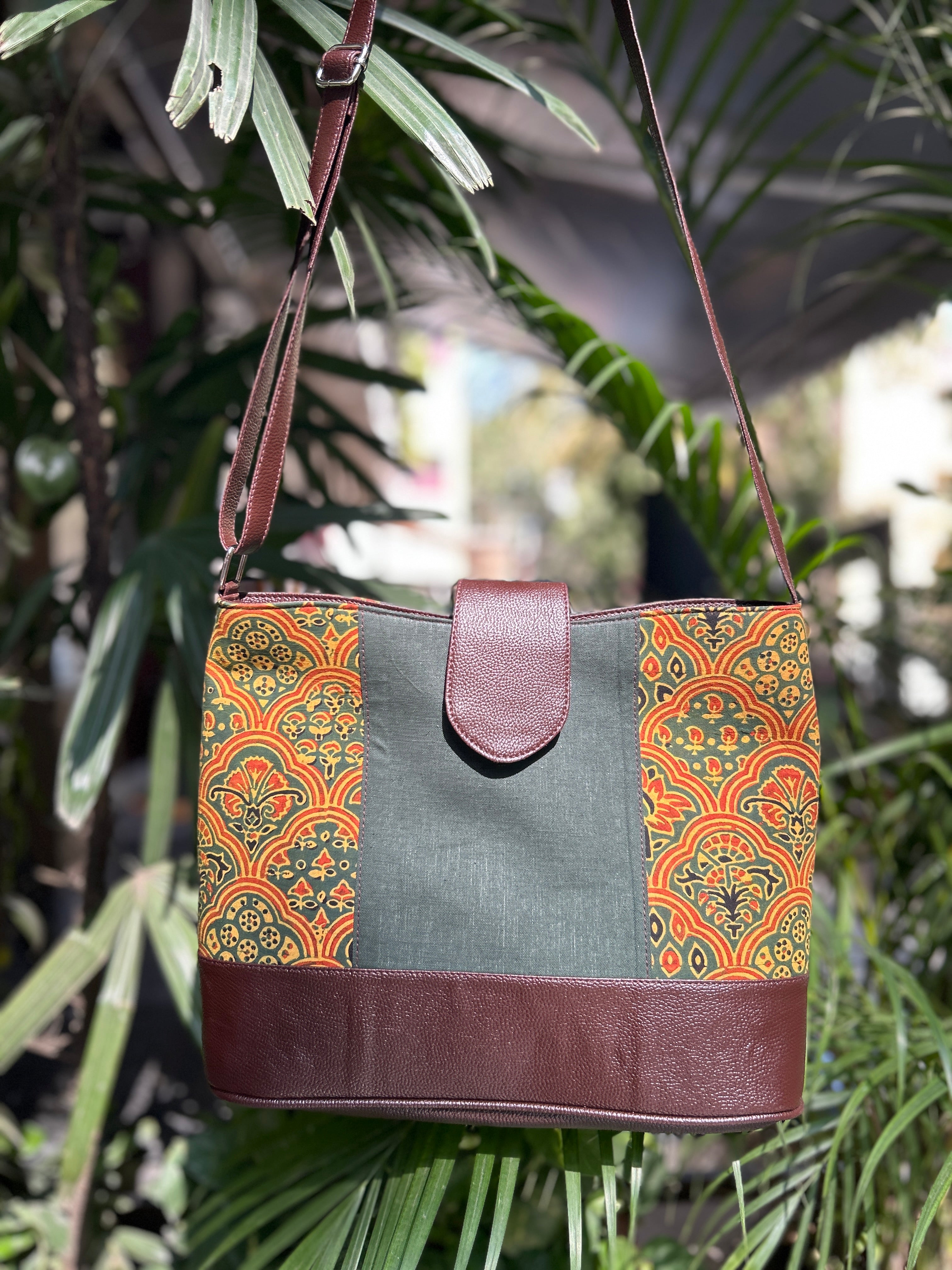 Leather 2 Compartment Bag - Green