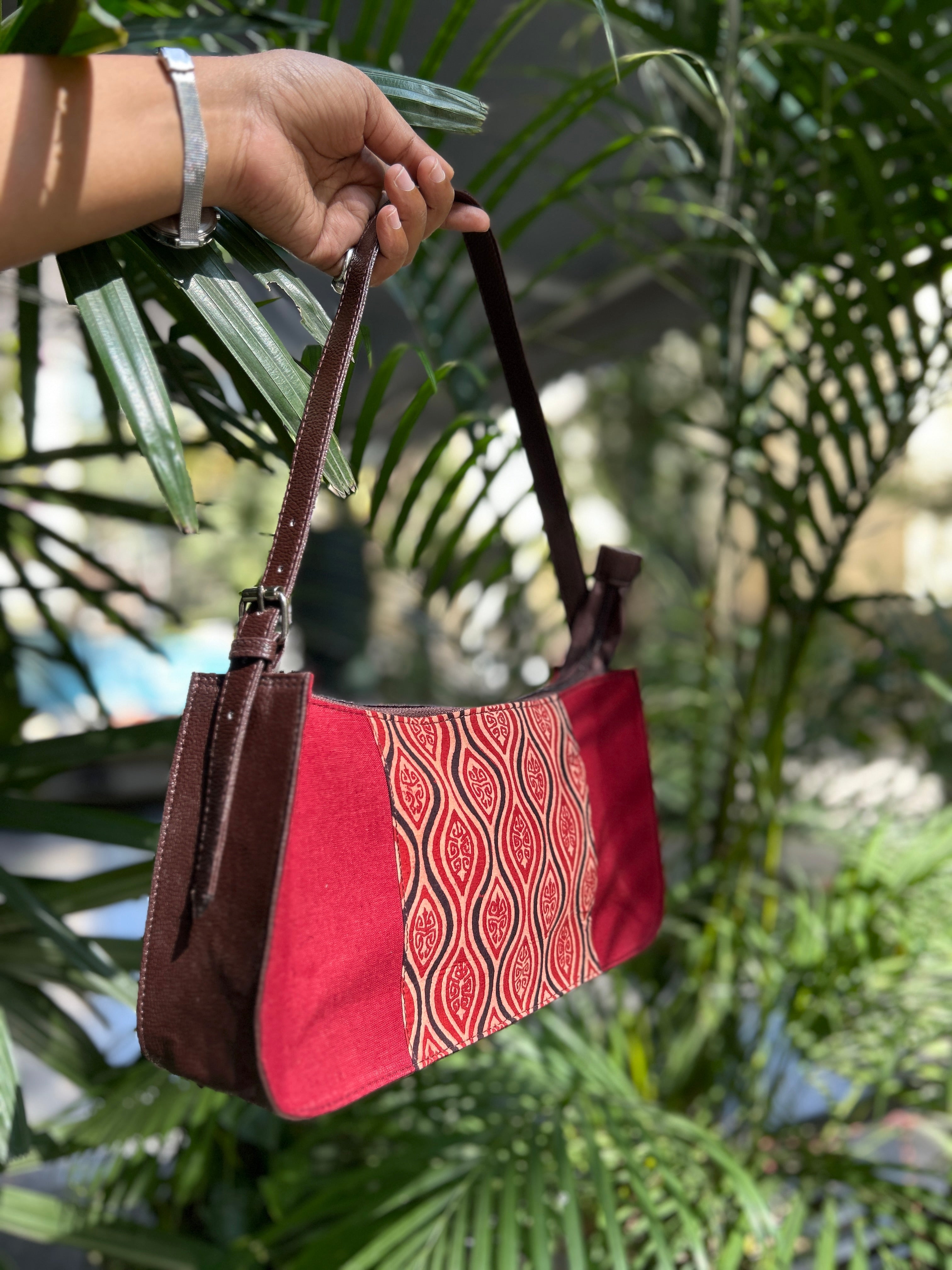 Leather Baguette Bag - Red