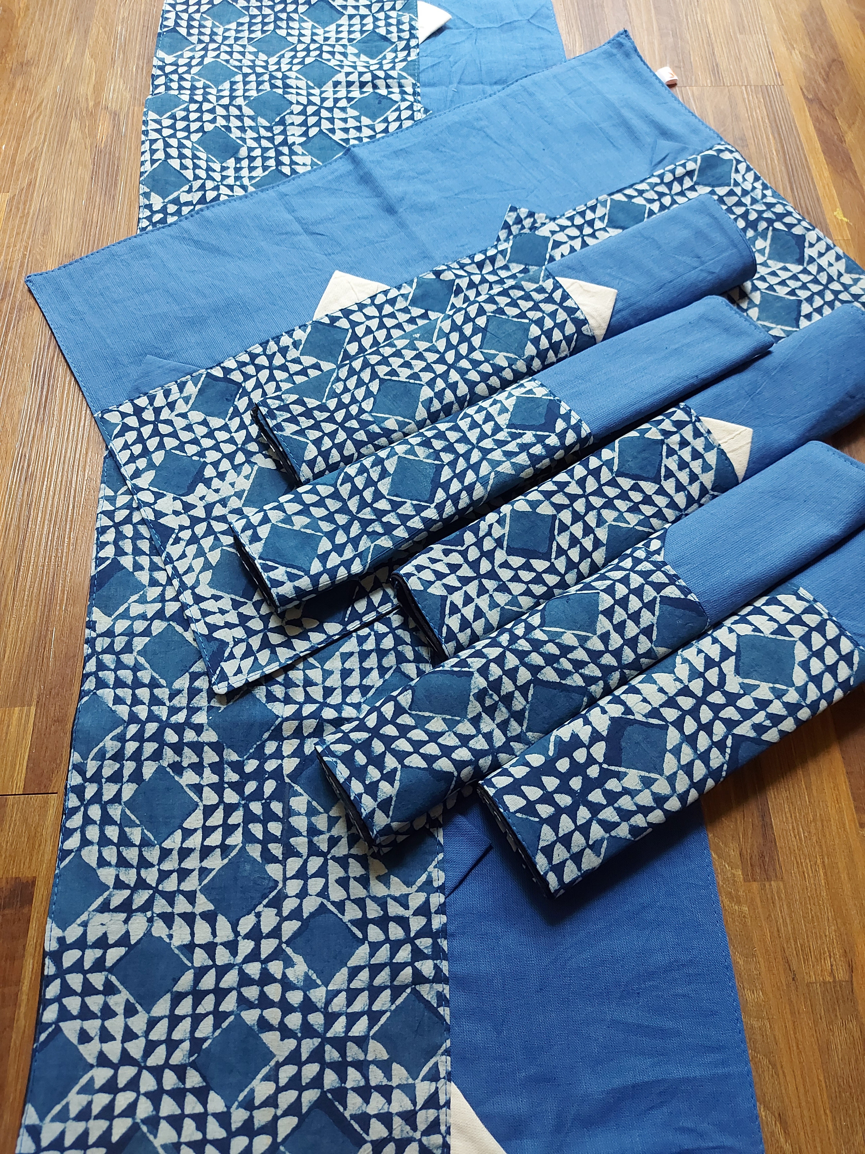 Table Mat & Table Runner Set - Indigo