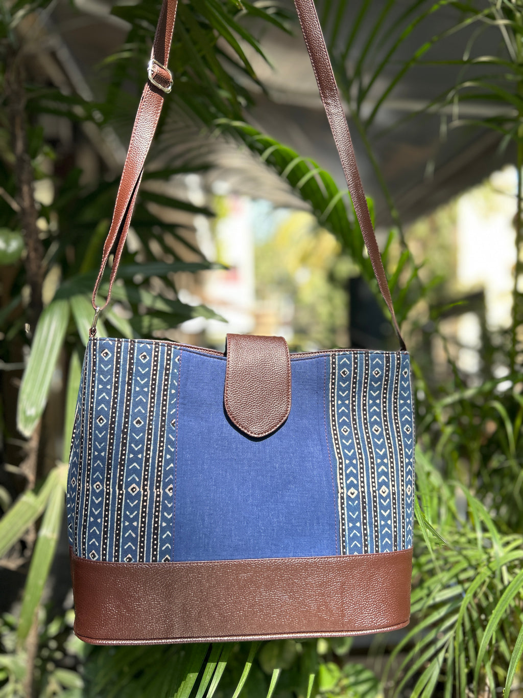 Leather 2 Compartment Bag - Blue